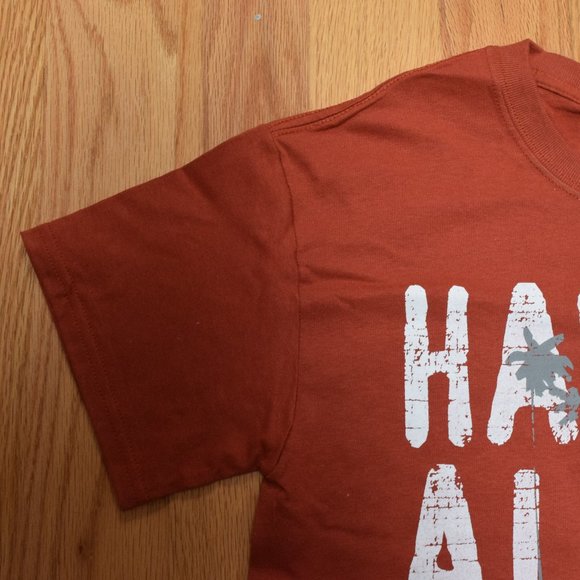 2 for $12:  NWOT Set of Hawaii-Themed Cotton T-Shirts in Size S - Picture 4 of 15